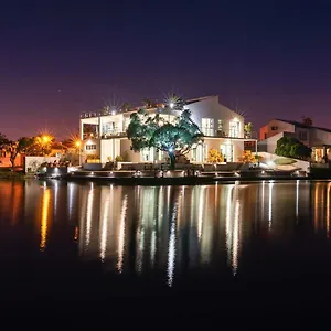  Apartment Marina Views