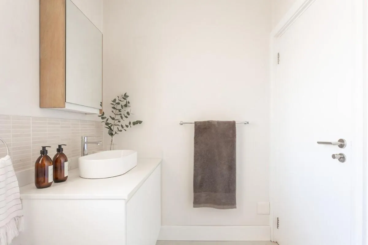 New Apartment, Surfer'S Corner Muizenberg Tatil Evi